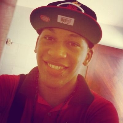 ♥♥ -No Soy Feliz Solo Sonrio Y Yaah- ♥♥                   Adicto Al Sexo      ,                TRIPOLAR..!