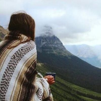 اللهم ارزقني الجنه ولا تجعل الدنياء اكبر همي واجمعني بمن فقدته في الجنه 🥀