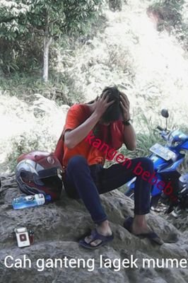 menunggu kata: indah pada waktunya