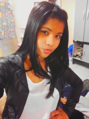 analuizanaponu1's profile picture. 