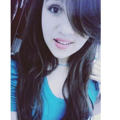 A Priiincesinha que não Nasceeu
Para ficar preza no casteelo, Maaiss Sim para
Enfrentar A realidade Com a Cabeça Eguiida ~ ♥
Me segue amore!