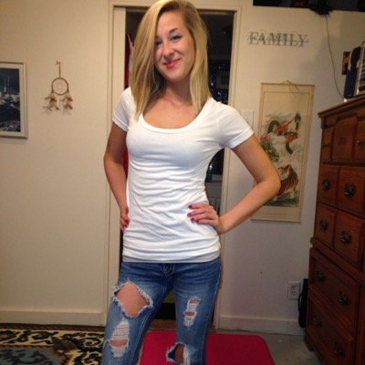 LebrettonMoriah's profile picture. My names Moriah(: nickname: Riah, favorite food: fettuccini alfredo with broccoli  &chicke,favorite thing tk do, dance, & online shopping, i(:22yrs old!