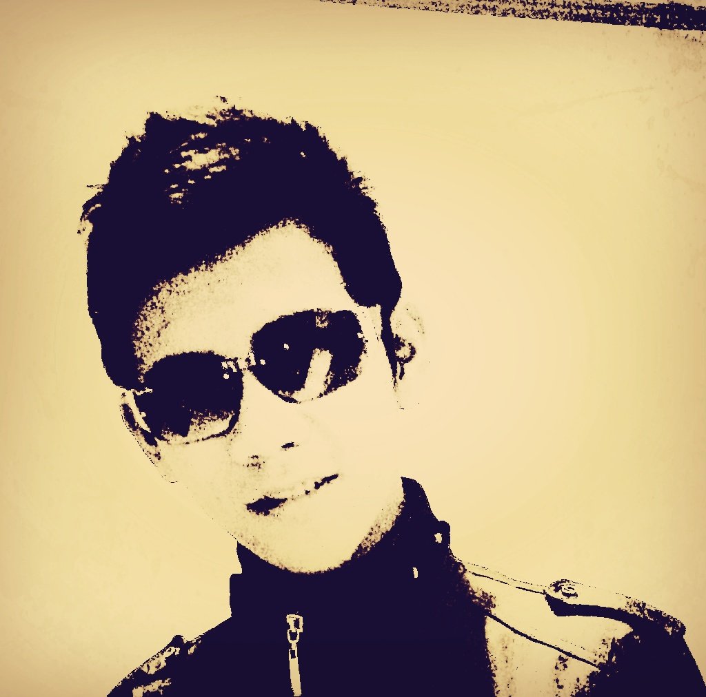 ilhammunawar4's profile picture. 