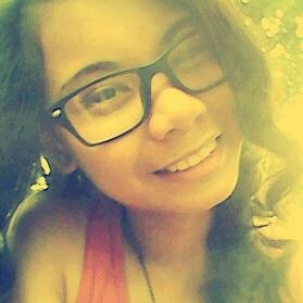 Im singer and dancer/15 year's old/ mabini batangas / 100% pinay / and I love my self
