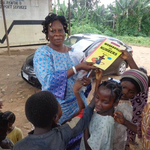 AshimolowoOlubu's profile picture. A Professor at the University, Social Worker, A Producer, A Presenter, A Motivational Speaker.