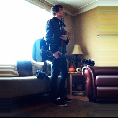 19 years young, taken by the most beautiful girl in the entire world, plays guitar, skinny pants, and rides bmx!
 - Instagram mdisper19 
- Facebook matty disper