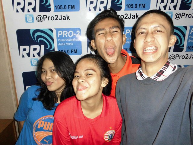 I'm not perfect but l have love for you ♥|PERSIJA ampe mati keep orens