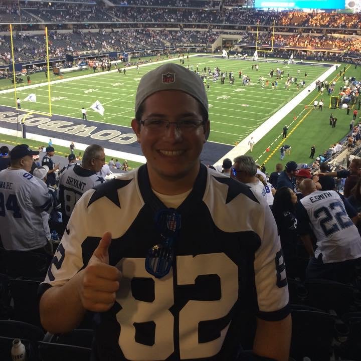 LAE por Universidad de Monterrey (UDEM) / Dallas Cowboys, Tigres UANL y Real Madrid, F1 lover/ en pro de México / Ecléctico / Estoico / Panteísta... creo