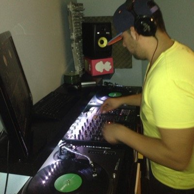 dirtyreyes's profile picture. 