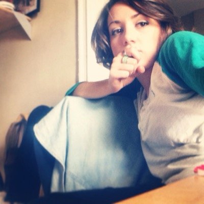 E_bonezz's profile picture. Visual artist📍Vancouver, Canada DM for commissions  ✂️ collage, illustration, print media, pigments, photo 🌱 botanical, garden, ferments, craft beer