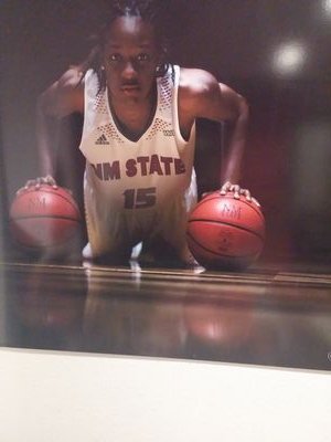 College Hooper at New Mexico State. Loving GOD,my Family & Friends.