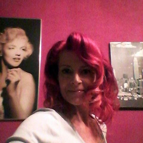 Spellgrowe's profile picture. 