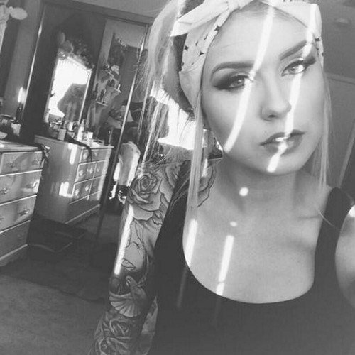 Alex. Amber.