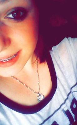 HiilaryRdlt's profile picture. 