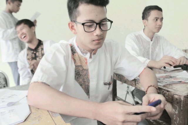 ~Akal Setipis Rambut Tebalkan dgn ILMU,Hati Serapuh Kaca Kuatkan dgn IMAN, Perasaan Selembut Sutra kuatkan dengan AKHLAK (KPB)   Allah SWT