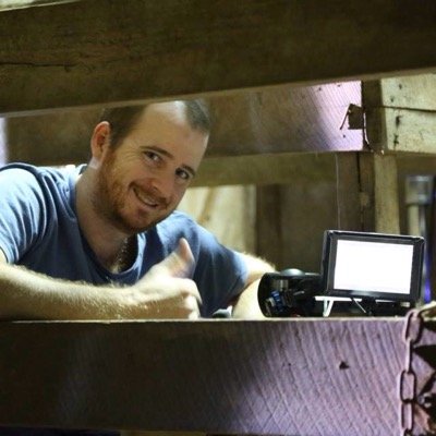 Scott is a freelance Australian Cinematographer now based in Vancouver, Canada. Specialising in Feature Films, Commercials and Music Promos.