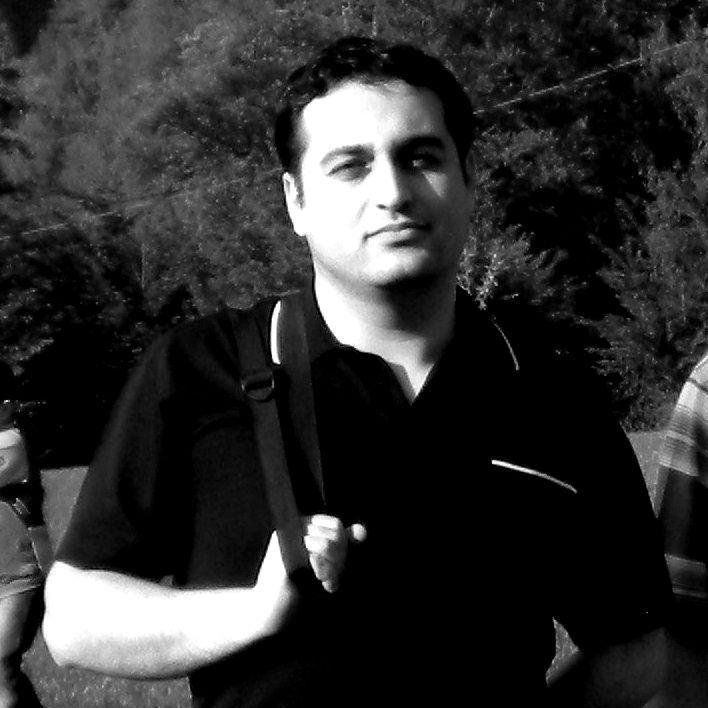 Kendimi bildim bileli hep resim yaptım. Başka şeylere kafam basmıyor. Aslında basıyor ama işime gelmiyor. Artık yoruldum.