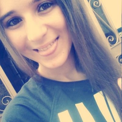 Soi romantica,amistosa,amiga de mis amigos.Estoi en el mejor Club de Atletismo del mundo en el Viso del Alcor (: