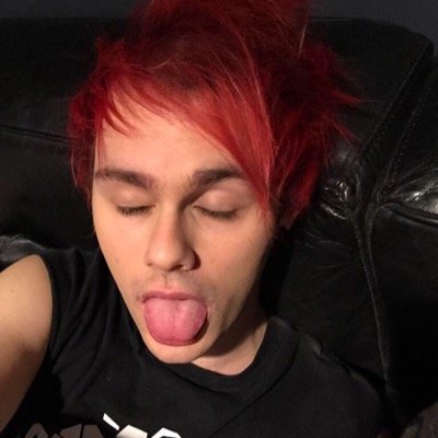 Please RT the link so michael might see, i love you all so much thank you !!!!!!