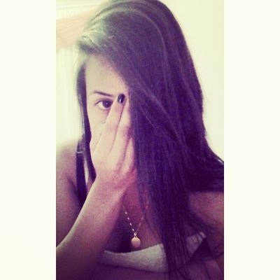 Face : Vitória Sanches snap : vit.vit  insta : vih_sanches1
