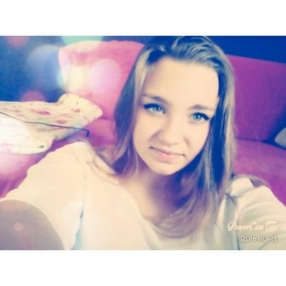 Lisa ♡ // 15 ♡ // Gelsenkirchen ♡ // Single ♡