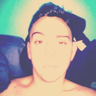 TchoupTwitt's profile picture. J'suis pas la pour faire de la philo' et j'sais pas danser non plus 20ans d'age Rugbyman.