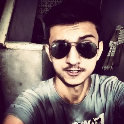 LilMehar's profile picture. made in Pakistan. ⚡raised around.