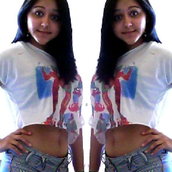 Ela é complexa, é mistura, é mulher com cara de menina... E vice-versa.