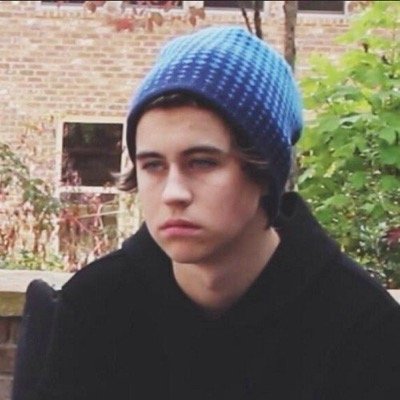 you just got a free follow bitch from @buggingrier you should follow her too