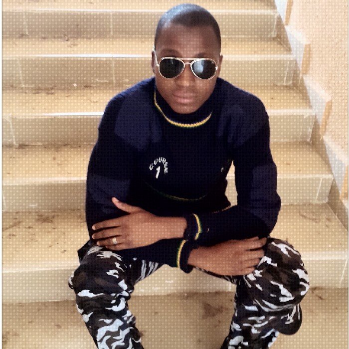 uthmanyaqub3's profile picture. 