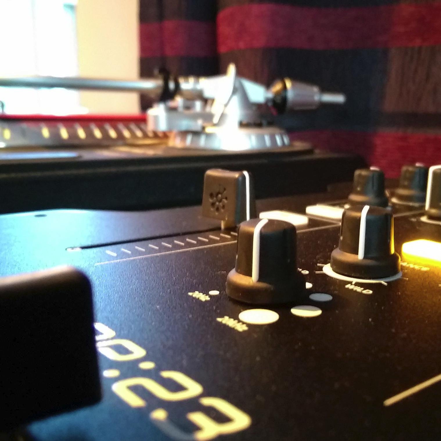 A place for musics and fun! 
DnB4eva   https://t.co/lyxi904BsZ  https://t.co/fcJkTWUFOv  https://t.co/fsaEUr2O92