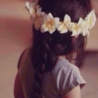 ‏امي #عمر الدنيا ما راح تكفيني معك ..
لذلك .. الله يجعلك معي دنيا وآخره ❤️