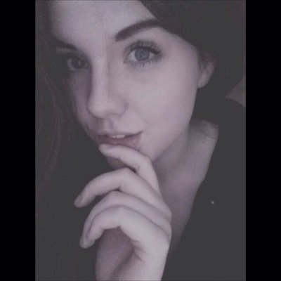 fxckup182's profile picture. free follow from @hourglassmalum to make you smile :) she follows back xox