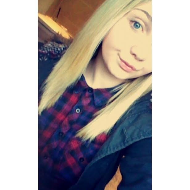 molliehaywoodx's profile picture. instagram- molliehaywoodx       bbm-74d3a94f