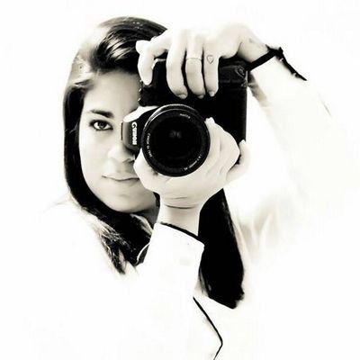 Adoradora do Senhor,Mãe da Princesa Clara,Fotografa,Assessora Parlamentar, Representante Manola/Natal http://t.co/XWpUDDerNR
Whatsapp (84) 9664-5229
