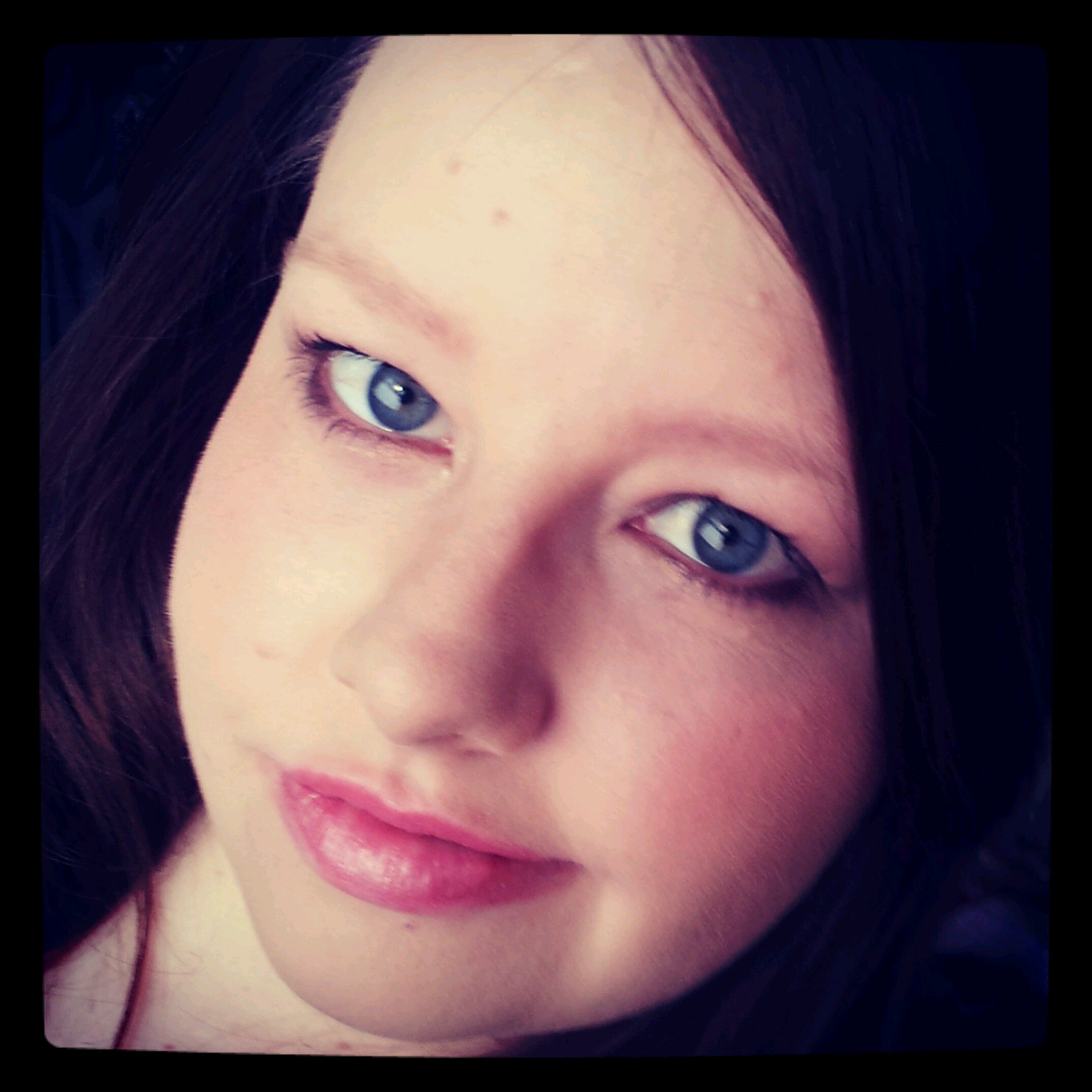 Lozza0310's profile picture. Wife of @LJ_YH2 married on 12/05/16 & Mum to Lennon + 2 Labs. I love to #Craft and also a #CasTigers Fan #COYF 🐯 Instagram - Lozza0310