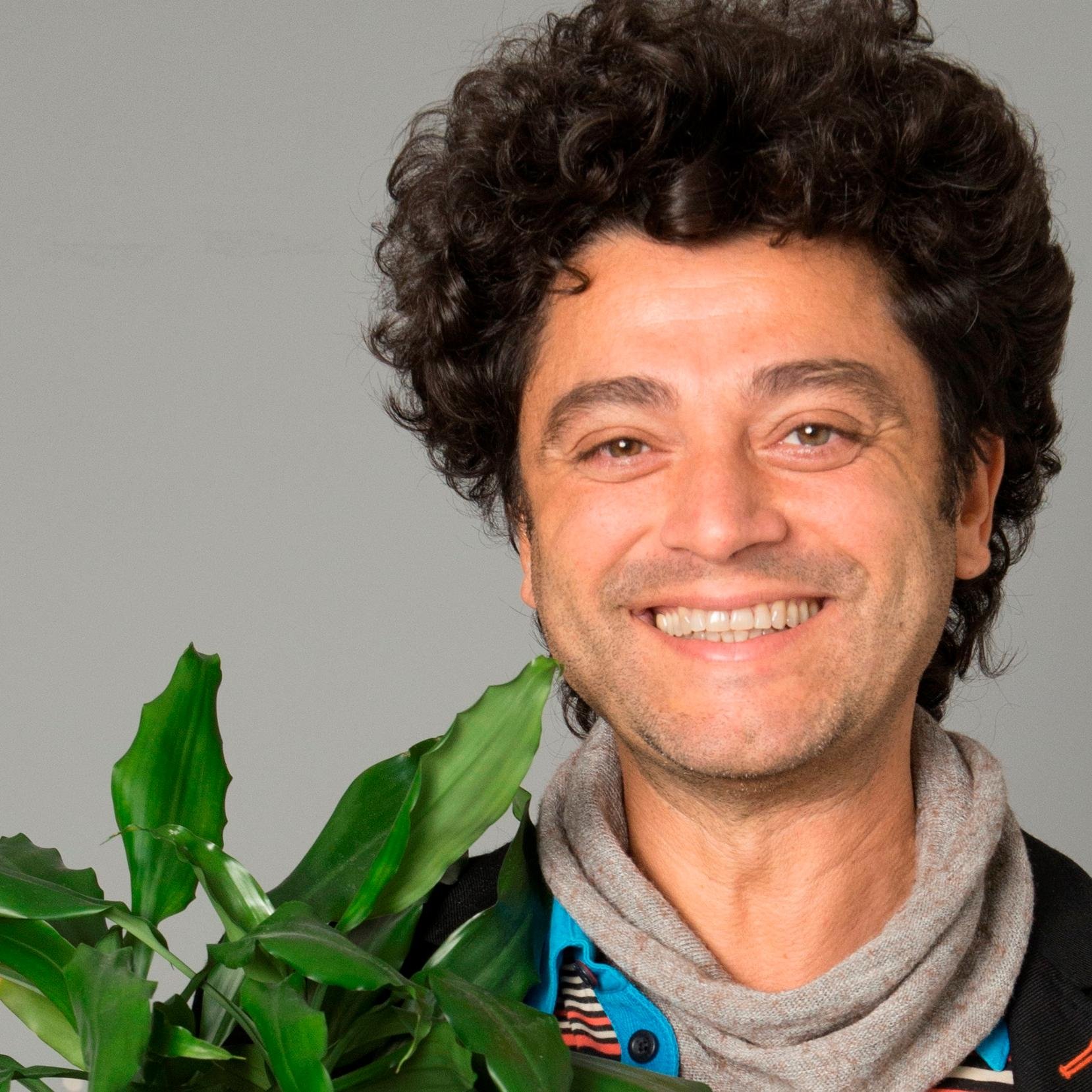 Researcher, Lecturer & Consultant on Co-creation Design @ http://t.co/mW4Mkcbi3j