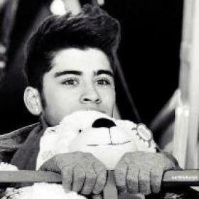 French directioner and selenator. Zayn Malik et Selena Gomez mes bébés ♥♥♥♥♥