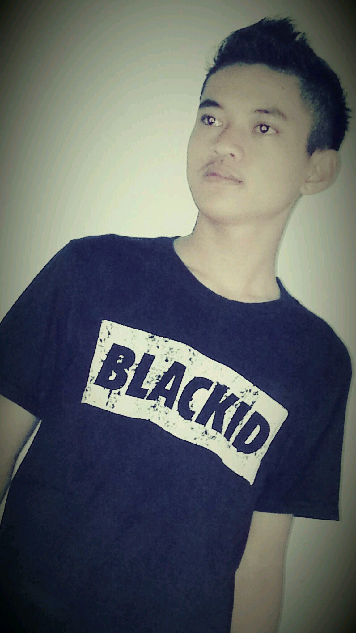 adriansep97's profile picture. Tanah anarki