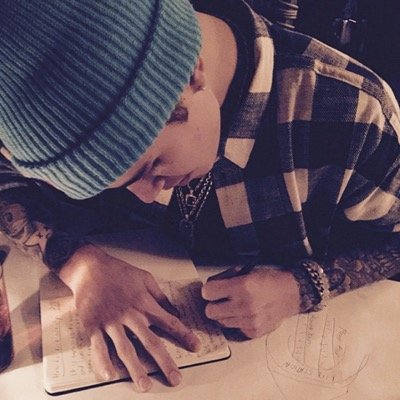 VOTE #MTVstars Justin Bieber