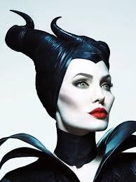 Wings? You don't need wings when you're as fabulous as I am! #RP #OUAT 

A proud exemplar of illiterate RP