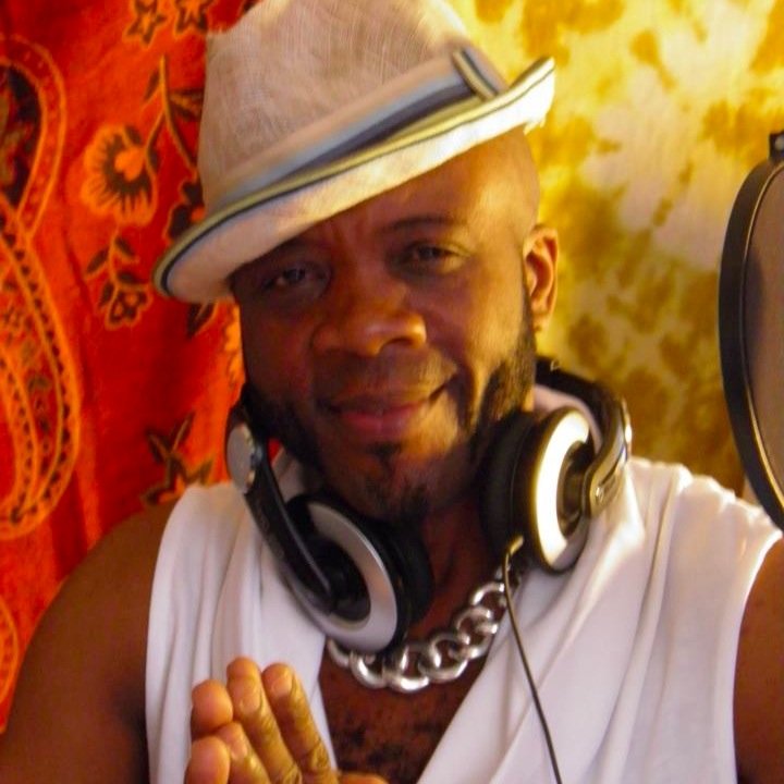 TousseiMidy's profile picture. Artiste, Musicien congolais