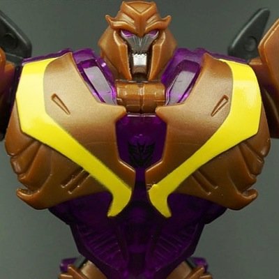 After his demise at the hands of his brother Longarm Prime, Jhixaus remained on earth. Until Unicron revived him once more for Vengeance on Longarm Prime #OCRP