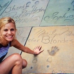 ParischaseS's profile picture. 