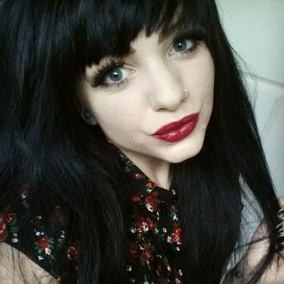 heathdallas3's profile picture. Tattoos and Alice in wonderland ♡, Karma believer & pagan