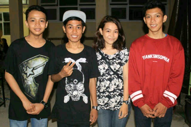 Managemen Puput Organizer\m/ Drumer DISTRIK_HC