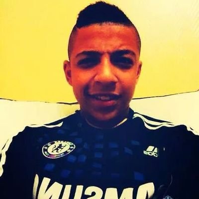 Abde_IzBack's profile picture. 