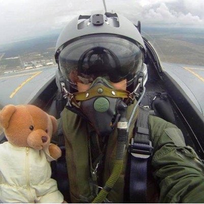 pyrruiz's profile picture. me gustan las mujeres, el manga, el anime, los escotes, las fotos sexys en blanco y negro y todo lo sensual, sexy y los aviones