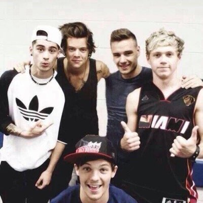 @onedirection Malik,Style,Horan,Tomlinson,Payne Four||Midnightmemories||Takemehome||Upallnight follow me i follow back promisse❤️