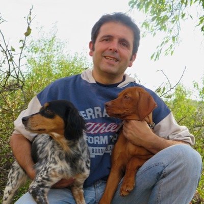 Dr. en Biología (Micología). Realicé mi Tesis doctoral sobre trufas. Investigo para cultivar trufas (truficultura): biotecnología de su cultivo y nutrición.